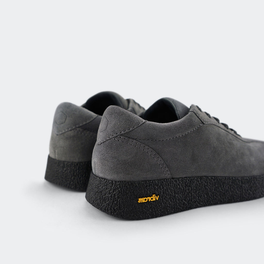 #color_grey-suede