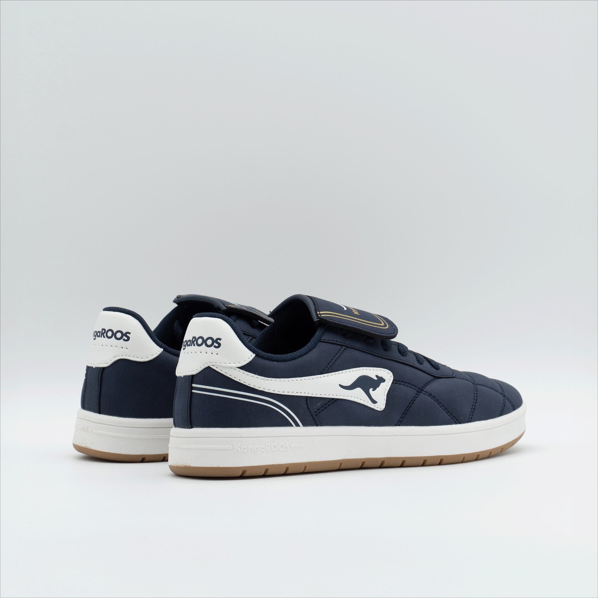 #color_dk-navy-white