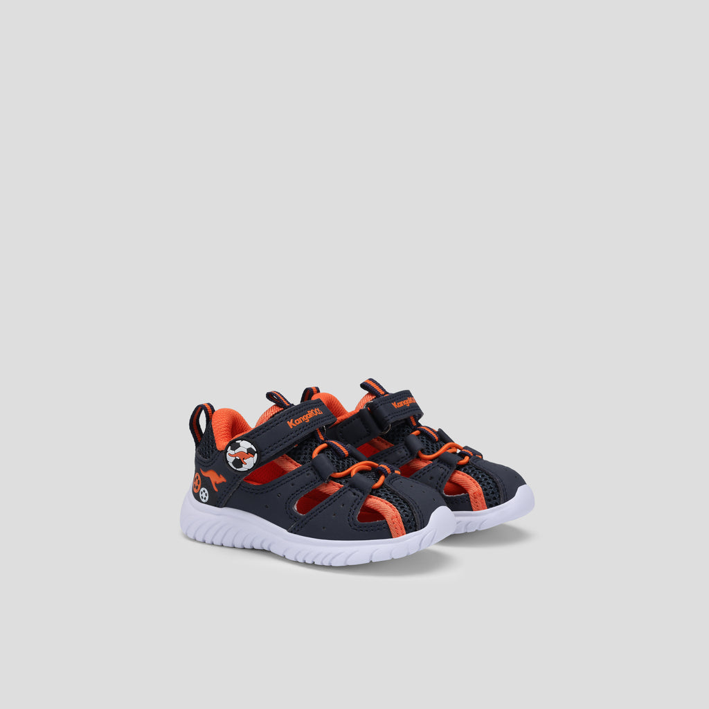 #color_dk-navy-soccer