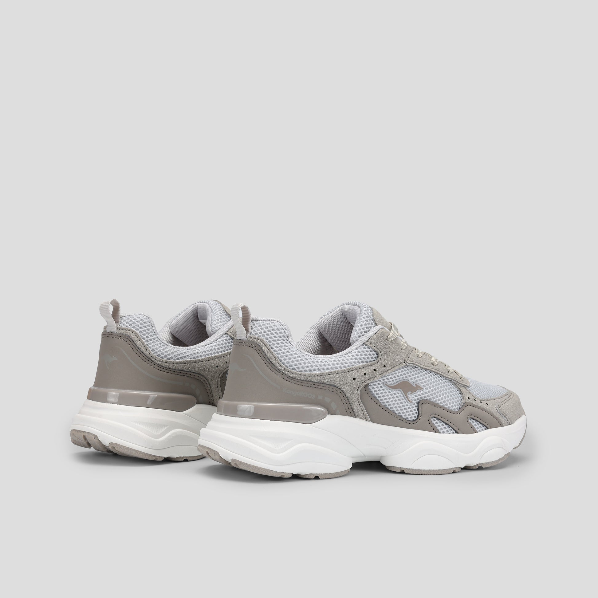 #color_ultimate-grey-vapor-grey