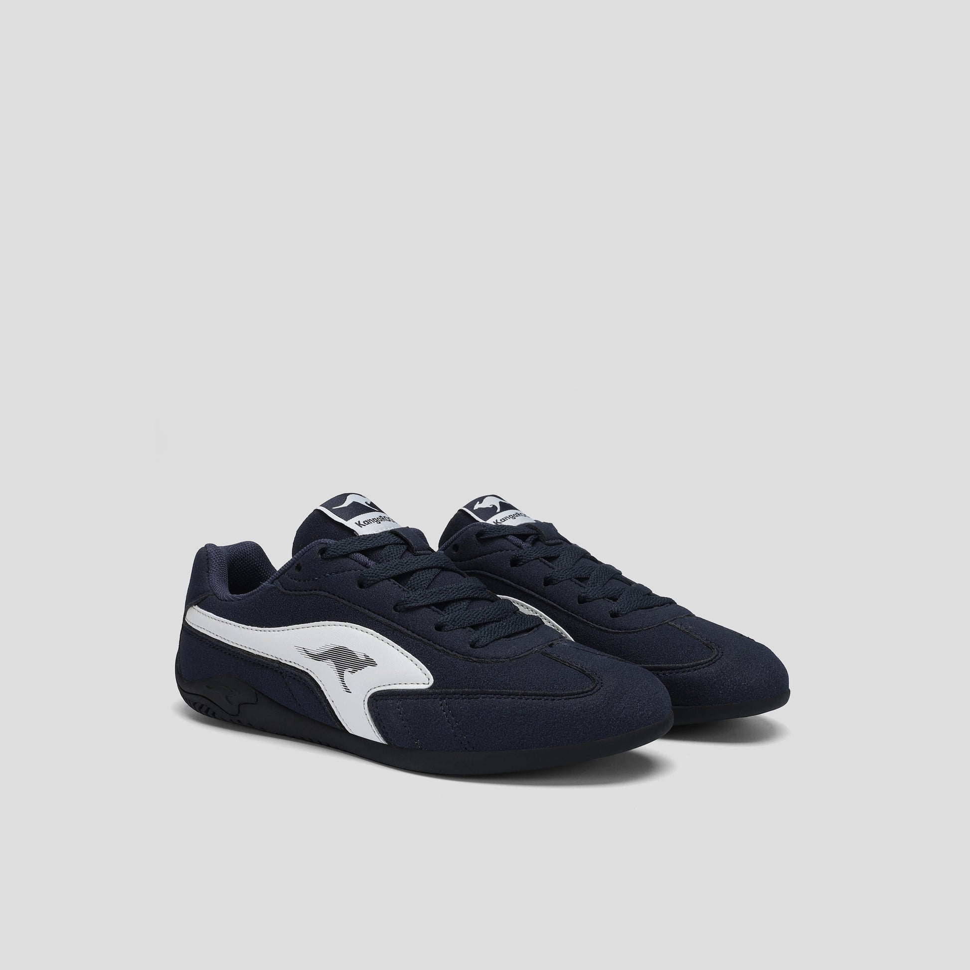 #color_dk-navy-white